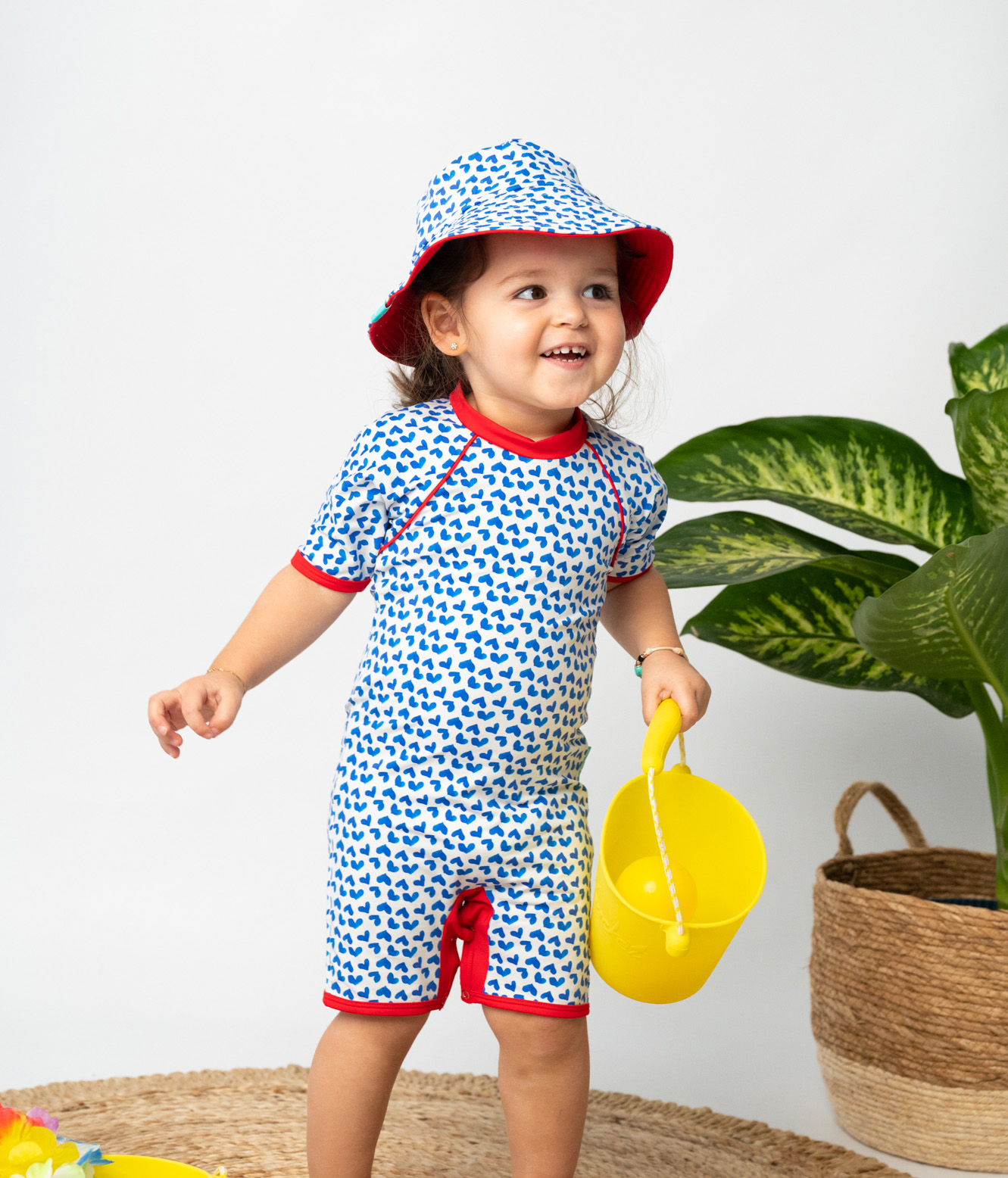 bébé-protection-solaire-visage-nuque